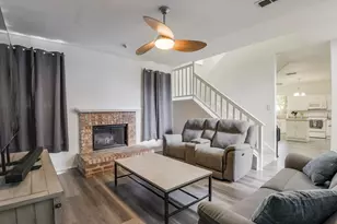 5428 Rolling Green Rd, Arlington, TX 76017 - Photo 9