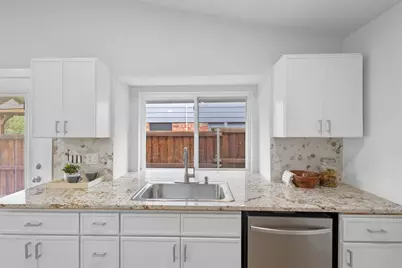 212 Mapleridge Drive, Rockwall, TX 75032 - Photo 17
