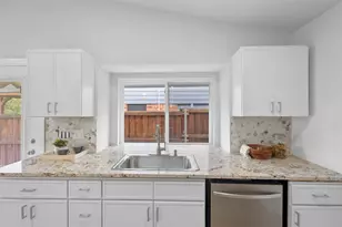 212 Mapleridge Dr, Rockwall, TX 75032 - Photo 17