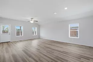 312 Blanco Dr, Azle, TX 76020 - Photo 19