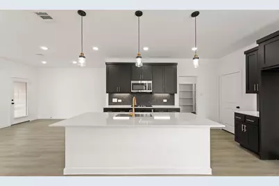 6906 Mission Tejas Drive, Dallas, TX 75228 - Photo 5