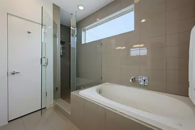 1915 Summit Avenue #1, Dallas, TX 75206 - Photo 15