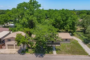 1571 W Ash St, Stephenville, TX 76401 - Photo 33