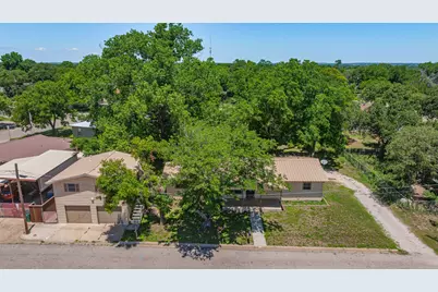 1571 W Ash Street, Stephenville, TX 76401 - Photo 33