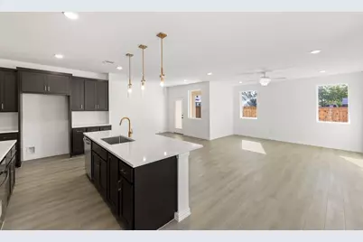 6910 Mission Tejas Drive, Dallas, TX 75228 - Photo 5