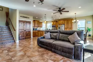 10040 Brinwood Dr, Wills Point, TX 75169 - Photo 9