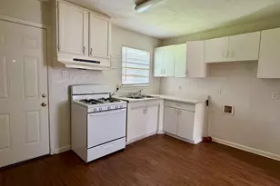 2637 Marbella Ln, Dallas, TX 75228 - Photo 3