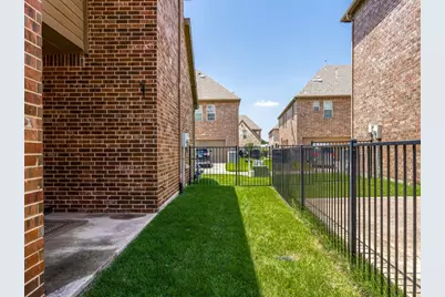 4221 Comanche Drive, Carrollton, TX 75010 - Photo 35