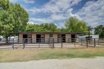 10609 Jackson Road, Krum, TX 76249 - Photo 29