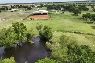 10609 Jackson Rd, Krum, TX 76249 - Photo 37