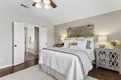 5801 Meadowglen Drive, Denton, TX 76226 - Photo 13