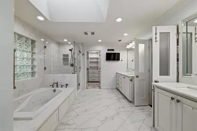1804 Hillvalley Drive, Arlington, TX 76013 - Photo 25