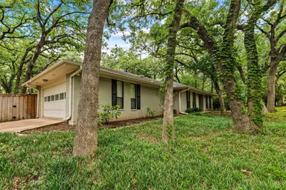 1804 Hillvalley Drive, Arlington, TX 76013 - Photo 5