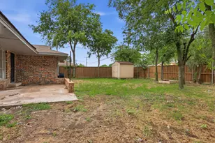 2010 Swansee Dr, Dallas, TX 75232 - Photo 31