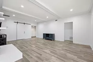 2010 Swansee Dr, Dallas, TX 75232 - Photo 11