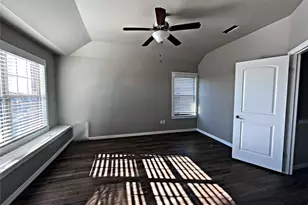 4916 Villas Dr, Sanger, TX 76266 - Photo 13