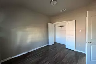 4916 Villas Dr, Sanger, TX 76266 - Photo 17
