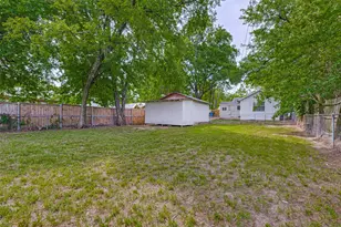 1515 W Sears St, Denison, TX 75020 - Photo 25