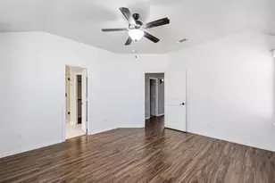 4918 Villas Dr, Sanger, TX 76266 - Photo 15