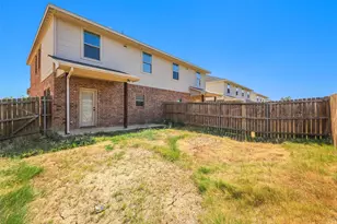 4918 Villas Dr, Sanger, TX 76266 - Photo 19