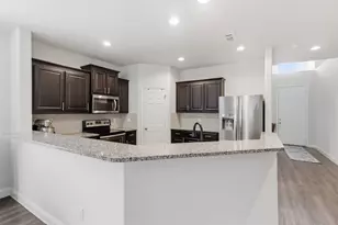 320 Hudson Ct, Kennedale, TX 76060 - Photo 9