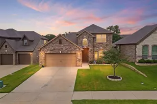 320 Hudson Ct, Kennedale, TX 76060 - Photo 1