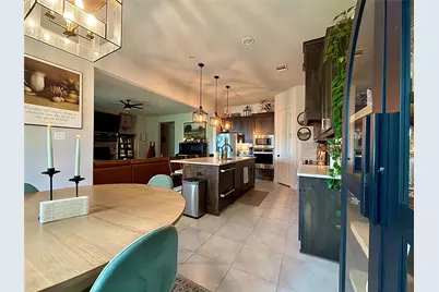 1952 Manzana Way, Burleson, TX 76028 - Photo 21