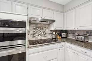 2618 Keystone Dr, Arlington, TX 76006 - Photo 13
