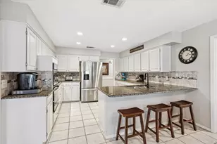 2618 Keystone Dr, Arlington, TX 76006 - Photo 11