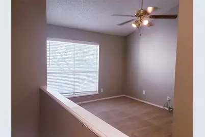1901 N Fitzhugh Avenue #22, Dallas, TX 75204 - Photo 9