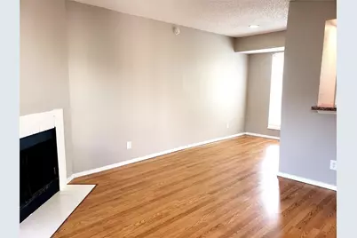 1901 N Fitzhugh Avenue #22, Dallas, TX 75204 - Photo 3