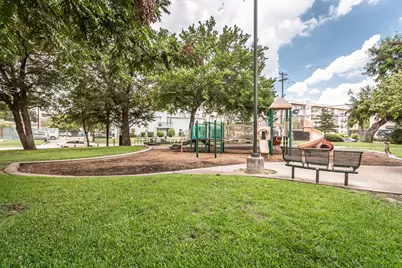1901 N Fitzhugh Avenue #22, Dallas, TX 75204 - Photo 19