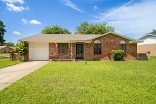 10311 Cradlerock Dr, Dallas, TX 75217 - Photo 1