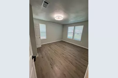 642 Astoria Avenue, Azle, TX 76020 - Photo 15