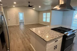 642 Astoria Ave, Azle, TX 76020 - Photo 3