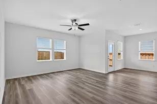 2345 Buffalo Bayou Way, Crandall, TX 75114 - Photo 7