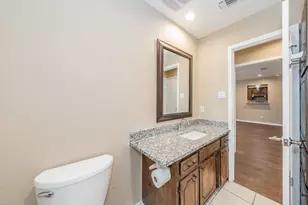 2863 Hitson Ln, Fort Worth, TX 76112 - Photo 33