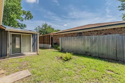 2863 Hitson Lane, Fort Worth, TX 76112 - Photo 9