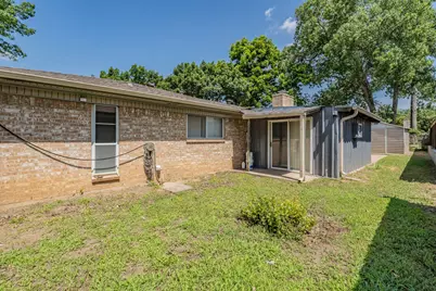 2863 Hitson Lane, Fort Worth, TX 76112 - Photo 11