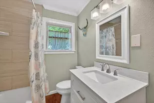 601 Circle Dr, Arlington, TX 76010 - Photo 13