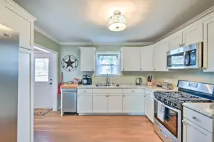 601 Circle Dr, Arlington, TX 76010 - Photo 3