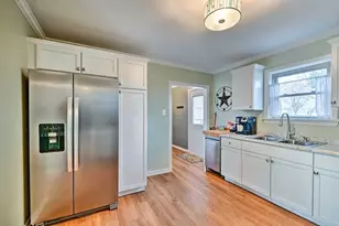 601 Circle Dr, Arlington, TX 76010 - Photo 5