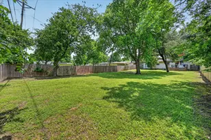 601 Circle Dr, Arlington, TX 76010 - Photo 19