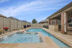 1528 8th St, Argyle, TX 76226 - Photo 3