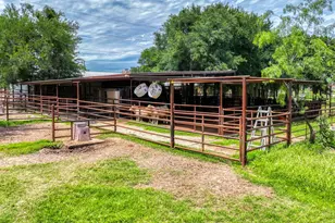1060 Young Bend Rd, Brock, TX 76087 - Photo 37