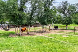 1060 Young Bend Rd, Brock, TX 76087 - Photo 39