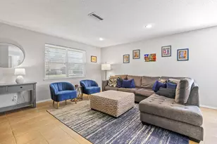 10621 Mapleridge Dr, Dallas, TX 75238 - Photo 5