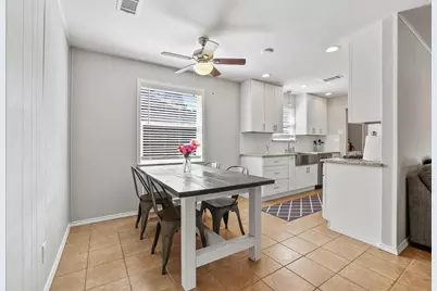 10621 Mapleridge Drive, Dallas, TX 75238 - Photo 11
