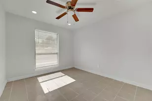 5517 Wyrick Ln, Garland, TX 75044 - Photo 17