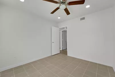5517 Wyrick Lane, Garland, TX 75044 - Photo 17
